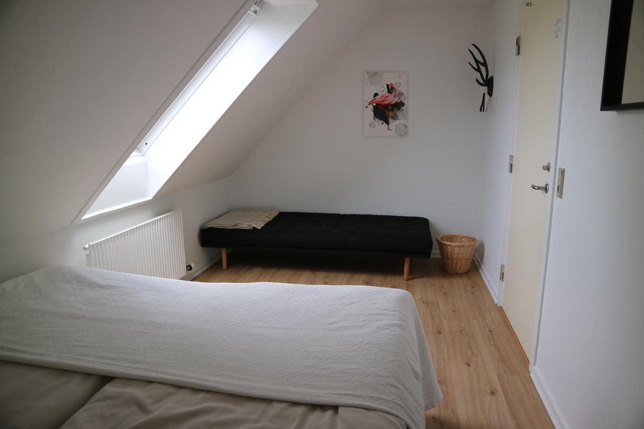 Birkelygaard Bed & Breakfast Hårby Esterno foto